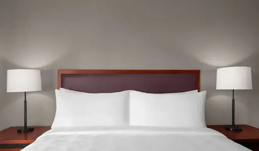 Boardroom Double Suite