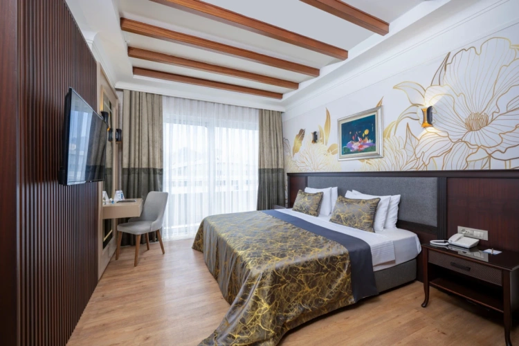 Senior Double Suite