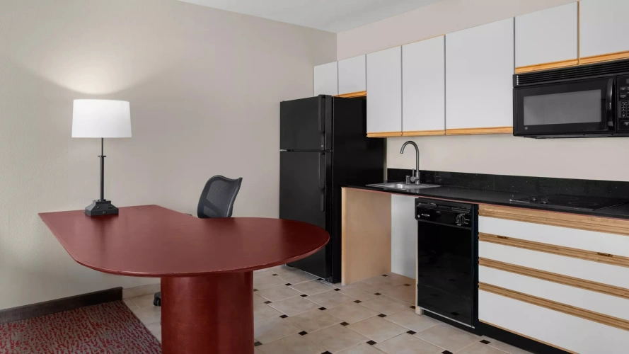 1 Bedroom Accessible Double Suite
