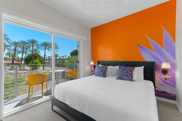 The Palm Desert Double Suite with balcony