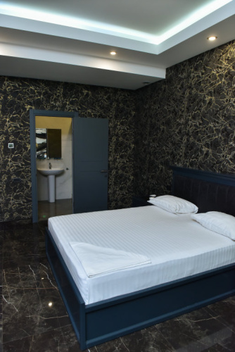 Standard Suite