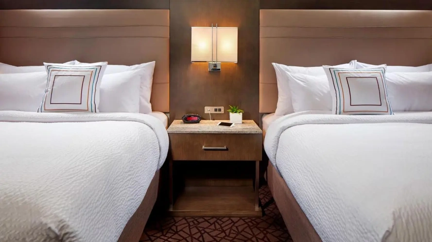 Deluxe Twin Suite