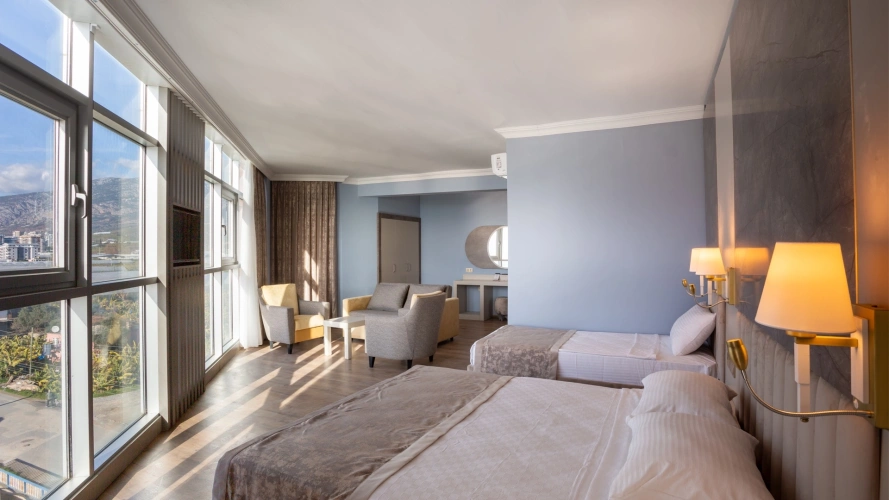 Luxury Junior Suite