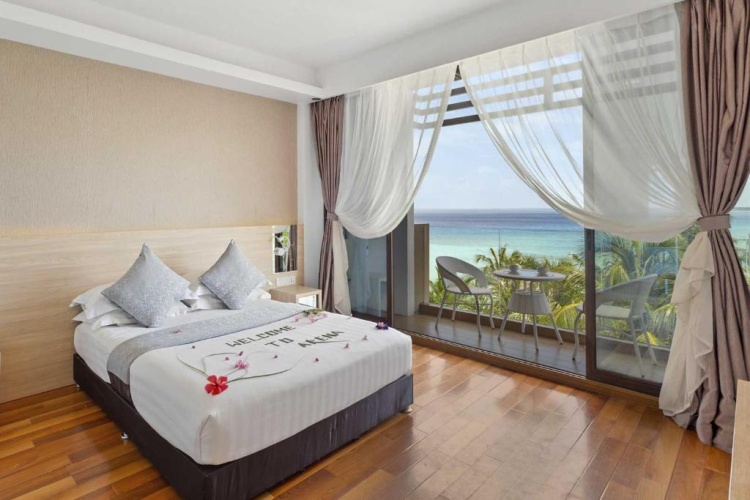 Deluxe Double room with balcony and with sea view