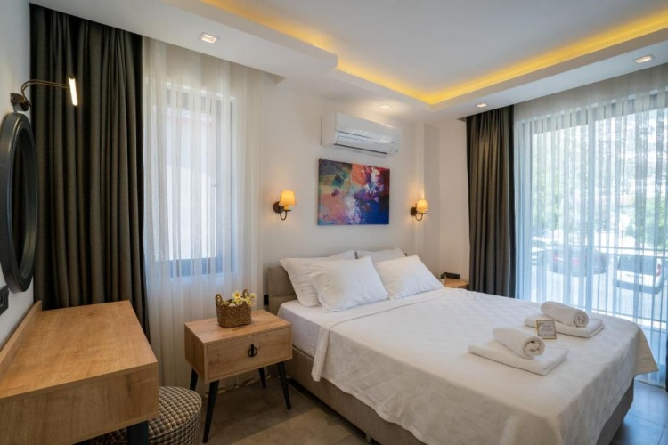 2 Bedrooms Quadruple Apartment