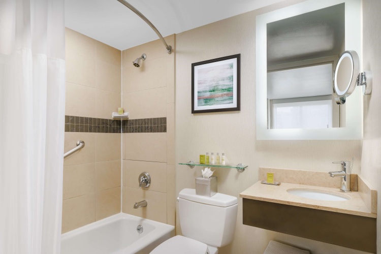 DoubleTree by Hilton Hotel New York City - Chelsea photo 12