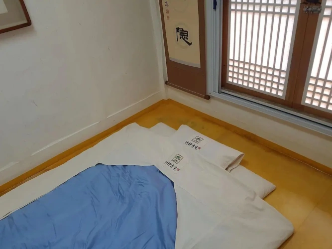 Jukheondong Farm room