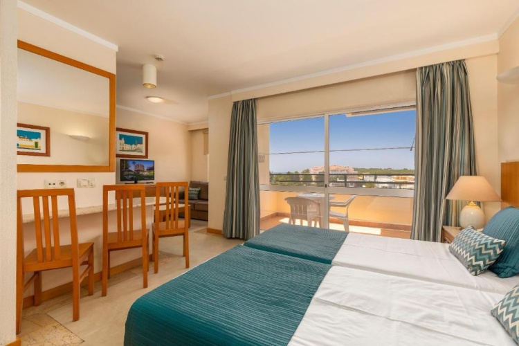 Twin Junior Suite