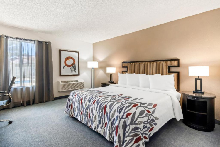 Red Roof Inn Ridgecrest