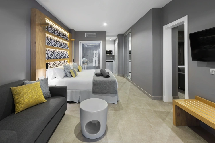 Twin Suite