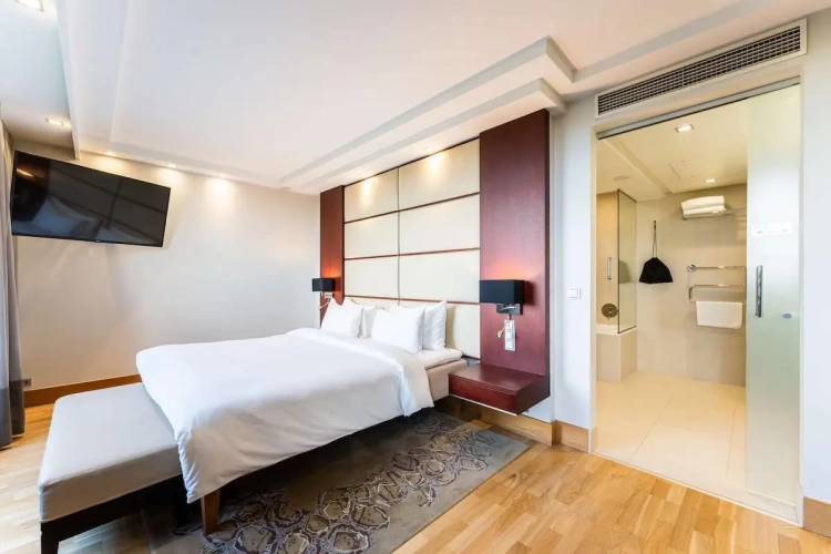 Double Suite with panoramic view