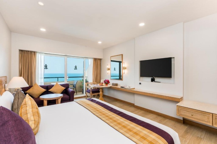 Ocean Deluxe Twin room