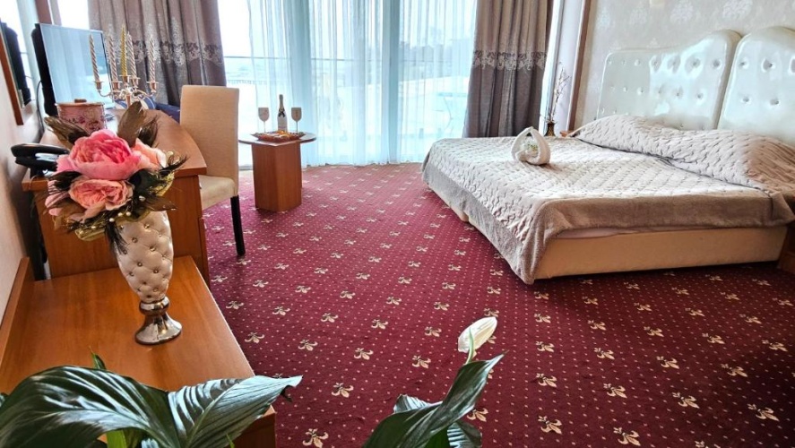 Standard Triple room with balcony and with sea view