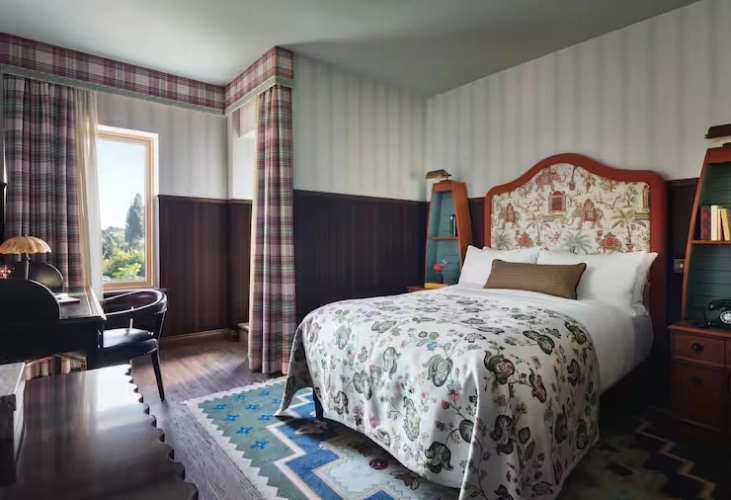 Premium Graduate Double room