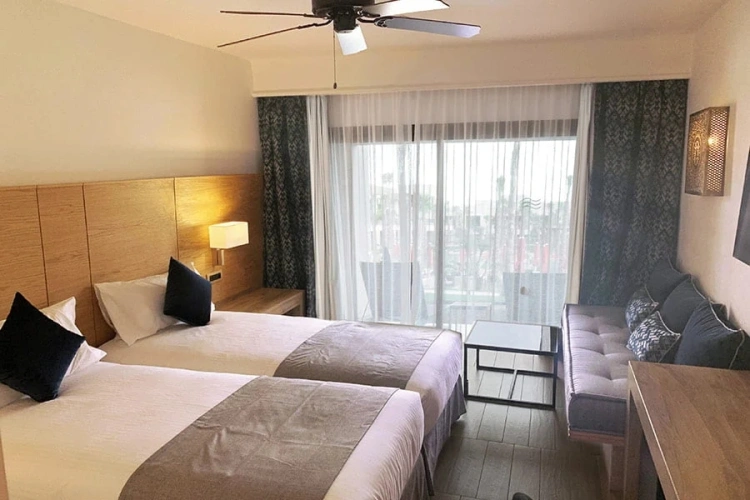 Twin room