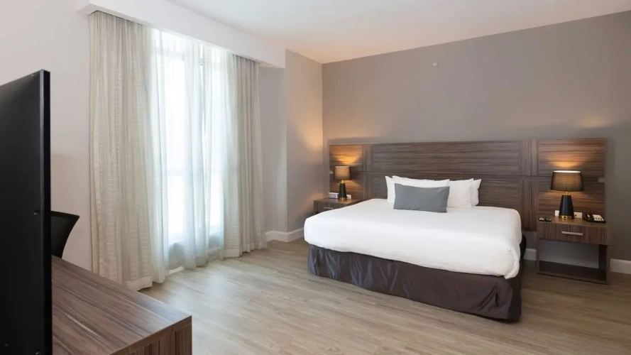 Deluxe Double Suite