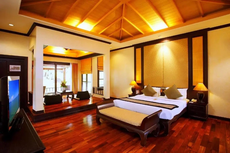 Deluxe Villa with garden view