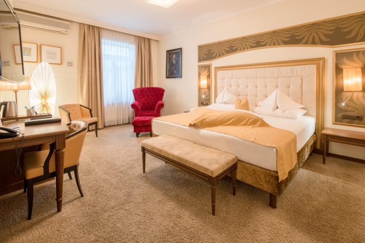 Deluxe Double room