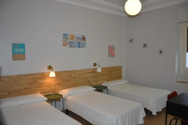 Triple room