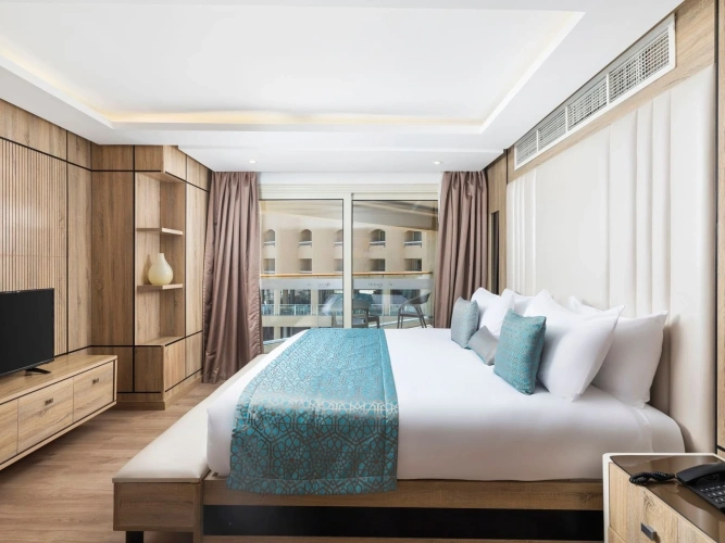 Royal Double Suite with sea view