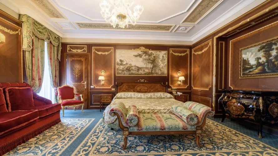 Imperial Double Suite