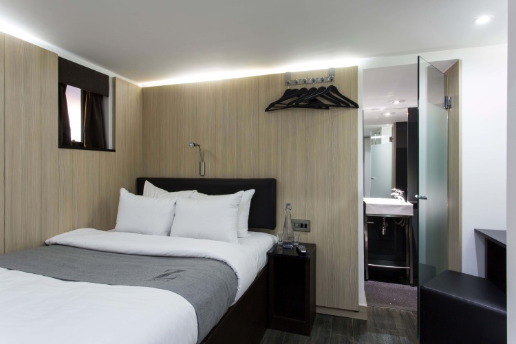 Z Double room