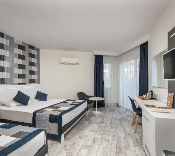 Terrace Junior Suite