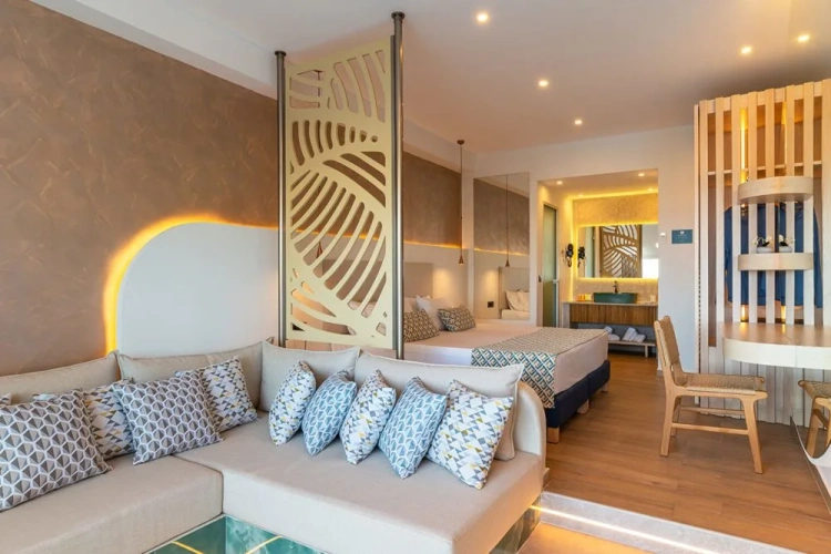 Premium Jacuzzi Junior Suite with sea view