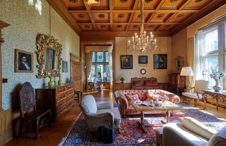 Royal Castle Double Suite