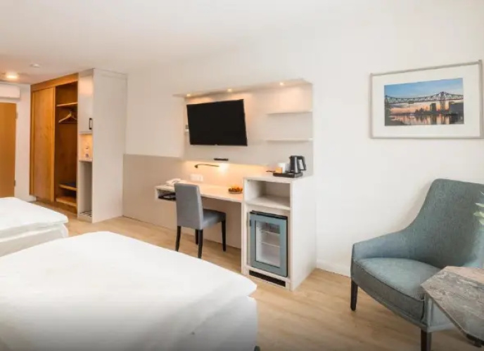 Deluxe Twin room