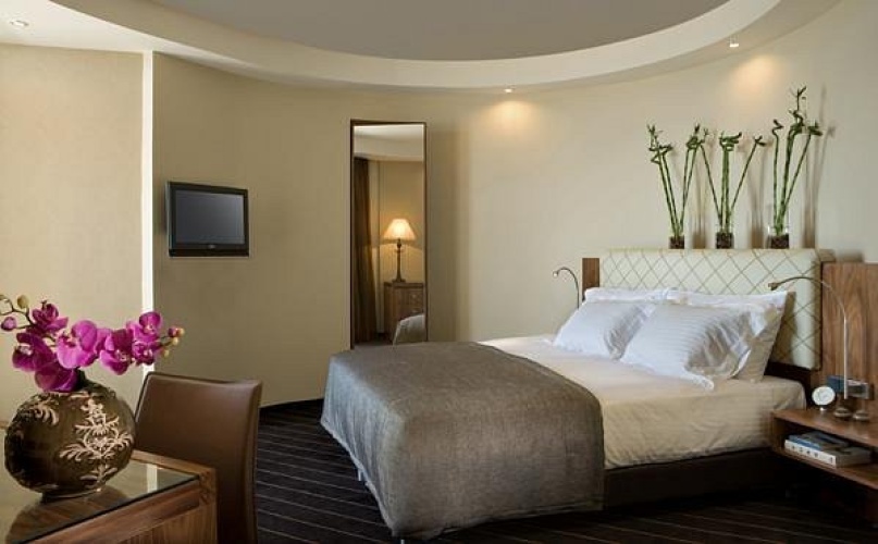Double Club Suite