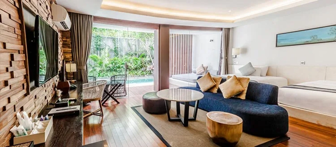 Pool Suite room