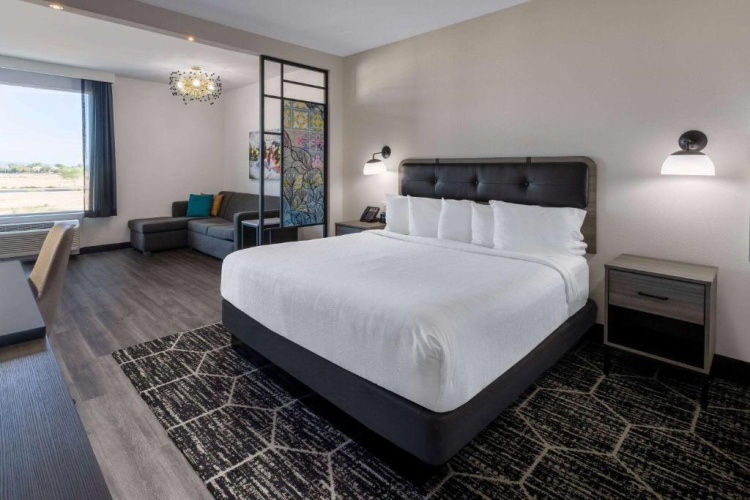 Deluxe Double room