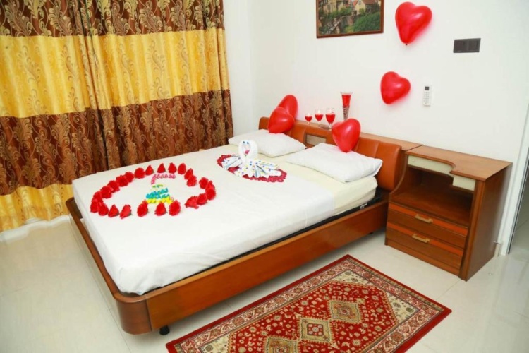 Triple Suite with garden view