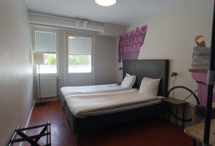 Twin room
