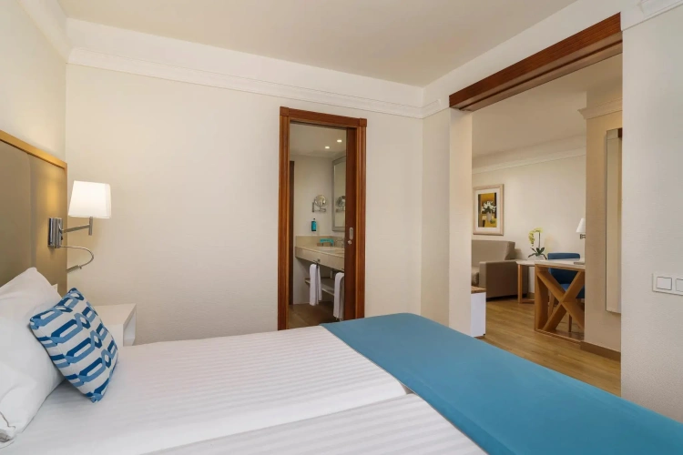 1 Bedroom Double Suite