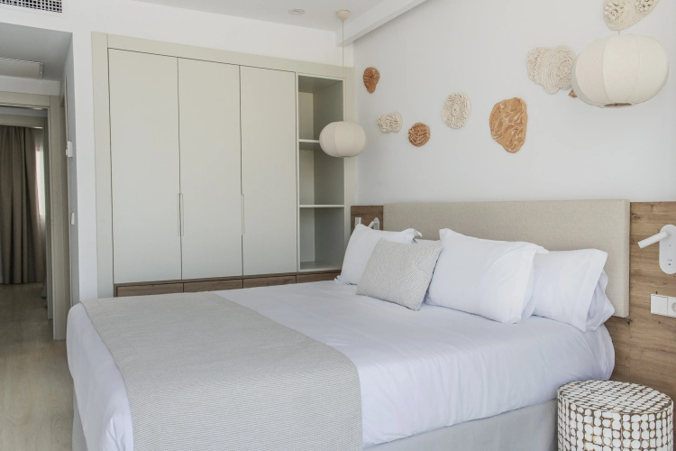 Suites Roc Portonova