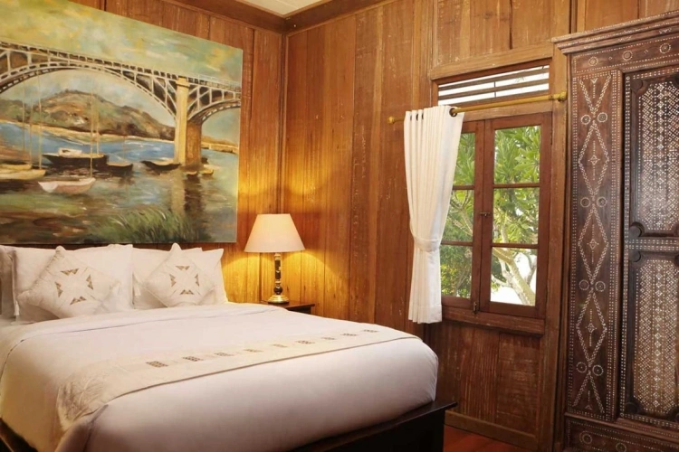 2 Bedrooms Ethnic Villa
