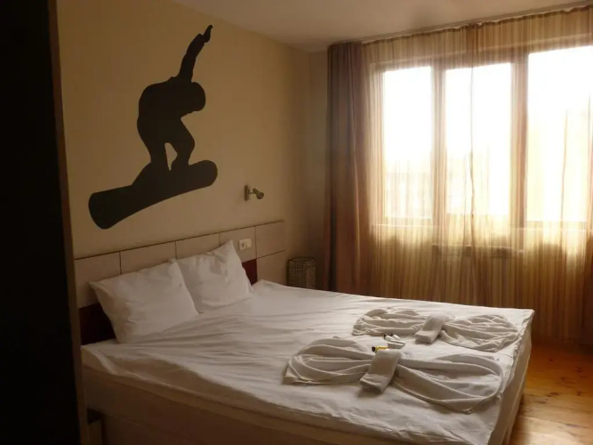 Eagles Nest Aparthotel