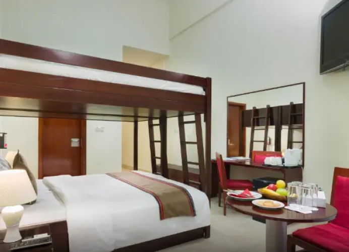 Bunker Quadruple room