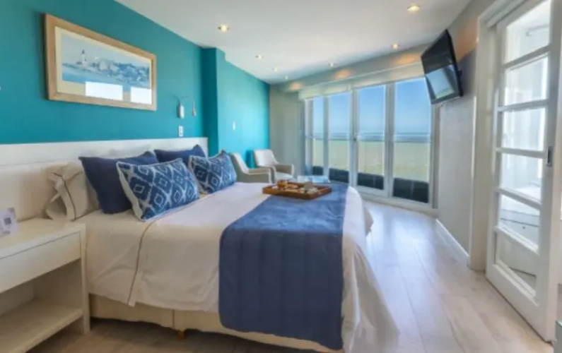 Vip Double Suite with french balcony