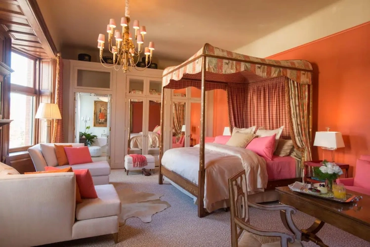Seven Double Suite