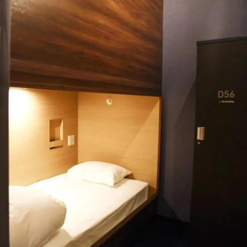 Lower Level Single Semi-Private Cabin