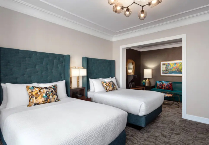 Deluxe Twin Suite
