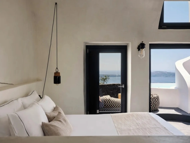 Executive Honeymoon Cave Double room with Caldera View and Outdoor Hot Tub