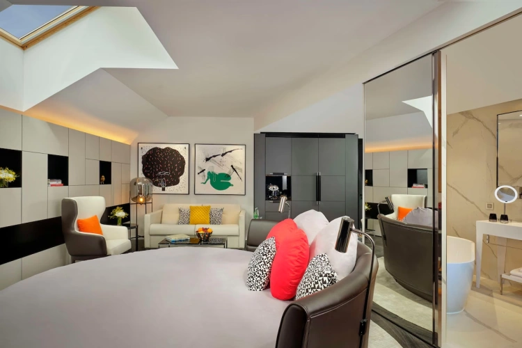 Double Masterpiece Suite