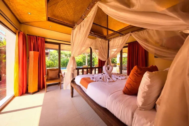 3 Bedrooms Villa