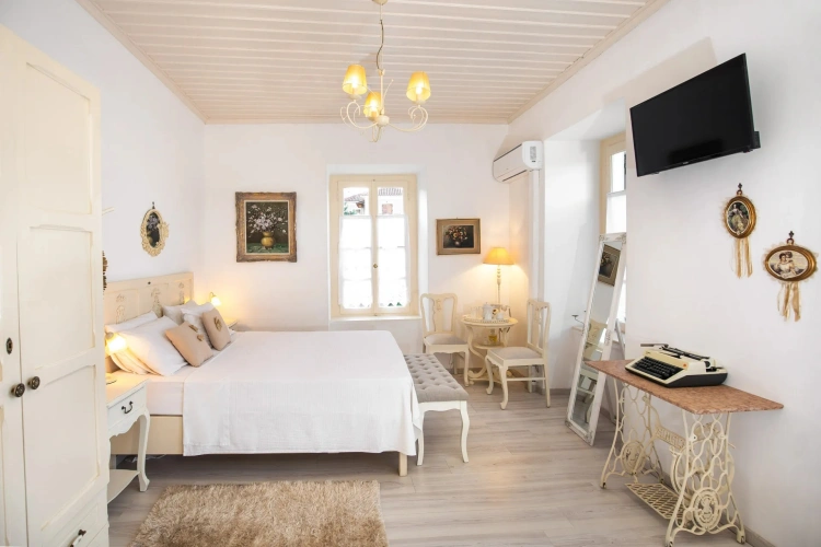 Erato Double Junior Suite with sea view