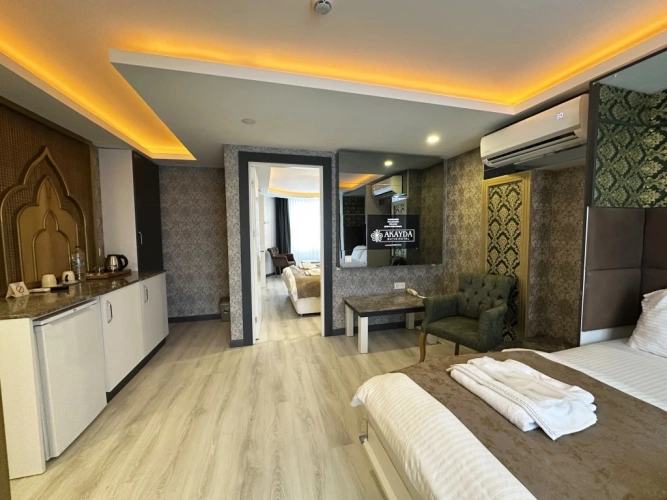 Deluxe Suite