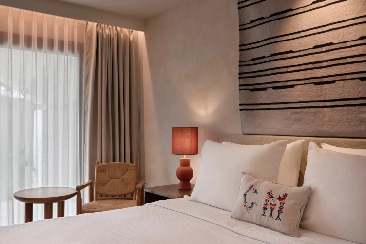 Exclusive Adult (aged 16+) Double Suite with sea view